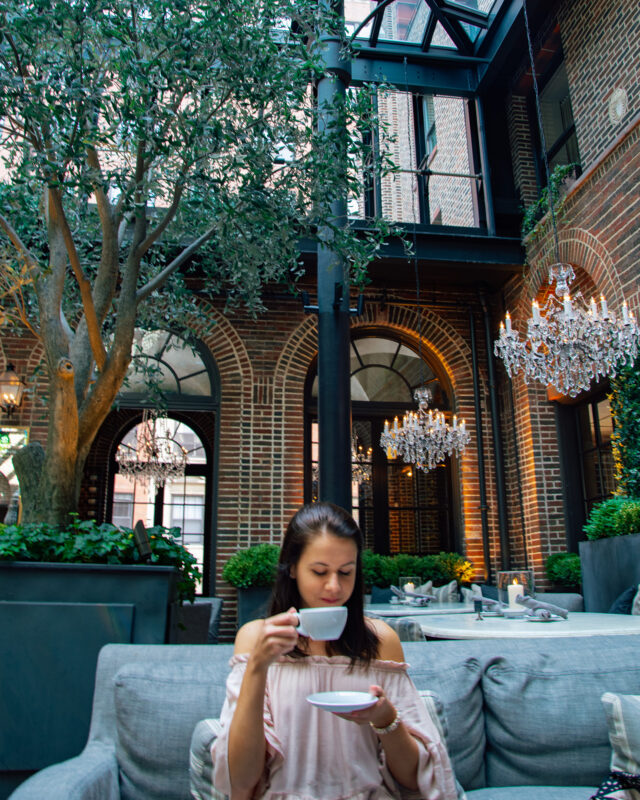 3 Arts Club Cafe