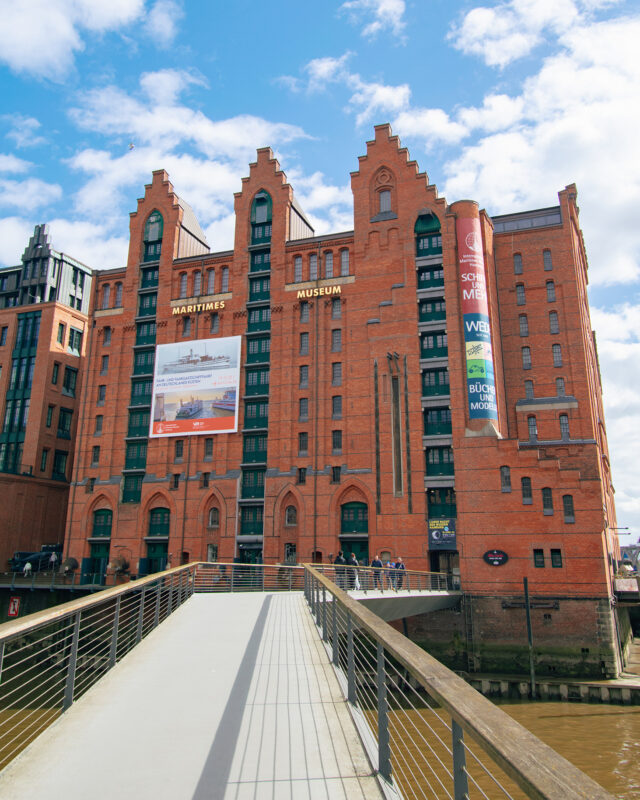 Hamburg Travel Guide