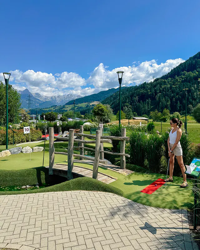 JO Adventure Minigolf